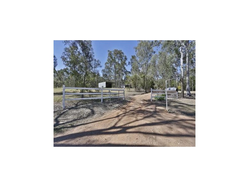 61 Mill Road, Upper Lockyer QLD 4352