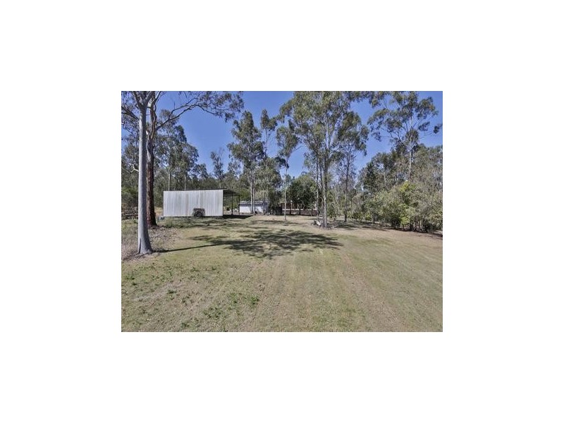 61 Mill Road, Upper Lockyer QLD 4352