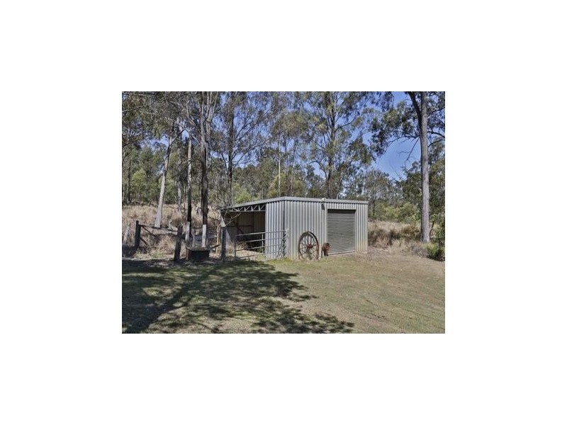 61 Mill Road, Upper Lockyer QLD 4352