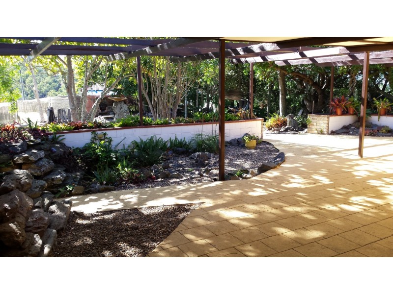 674 Eatons Crossing Road, Draper QLD 4520