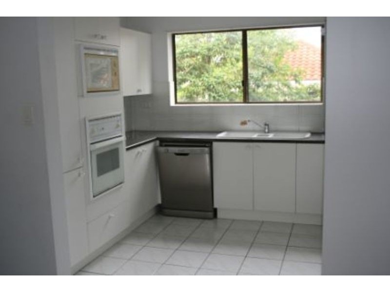 27 Cadell Street, Toowong QLD 4066