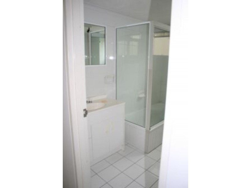 27 Cadell Street, Toowong QLD 4066