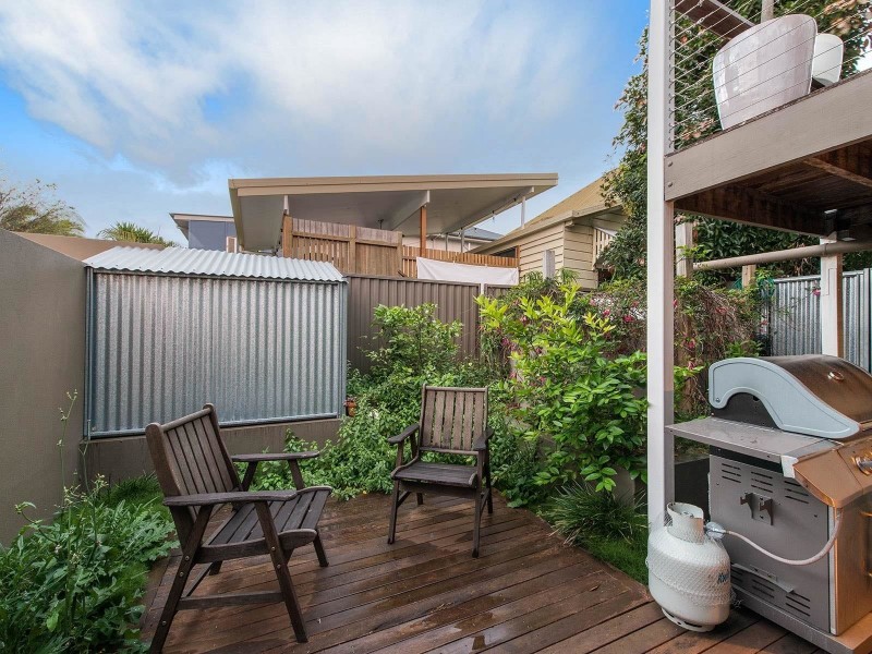 81 Clay St, New Farm QLD 4005