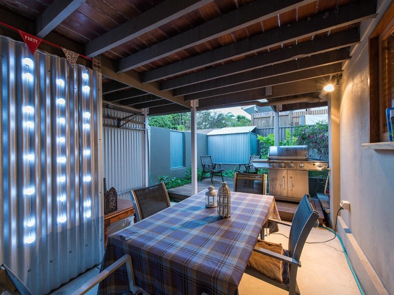 81 Clay St, New Farm QLD 4005