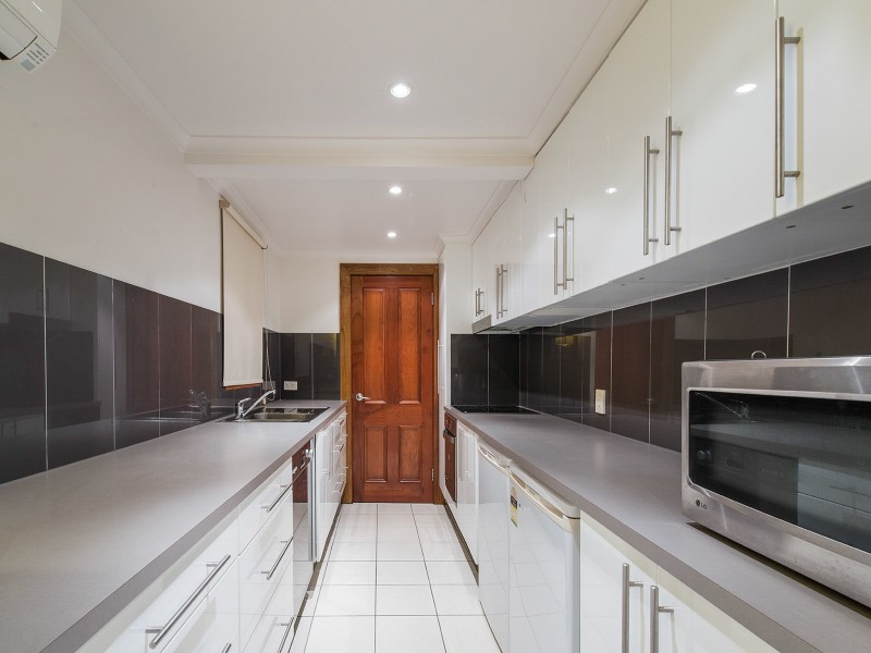 81 Clay St, New Farm QLD 4005
