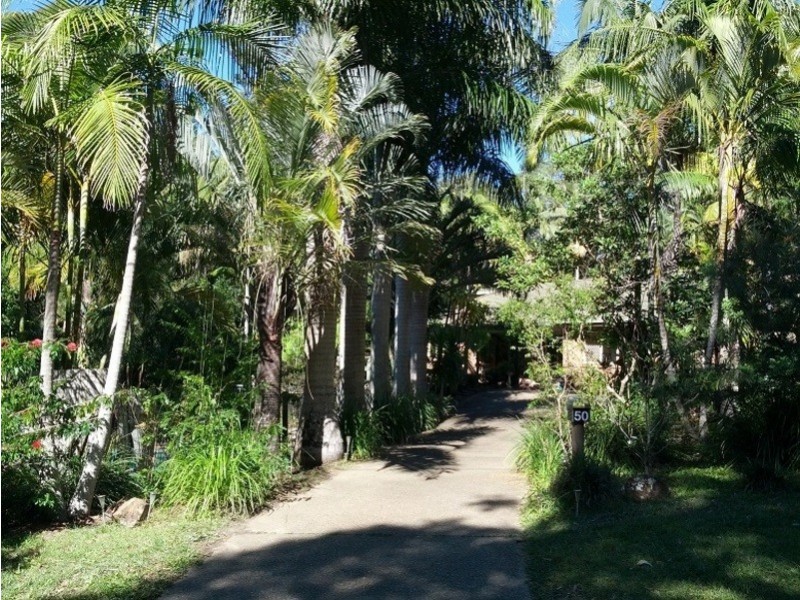 50 WESTMINSTER BOULEVARDE, Elanora QLD 4221