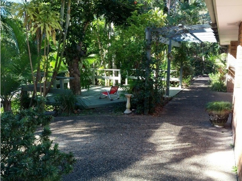 50 WESTMINSTER BOULEVARDE, Elanora QLD 4221