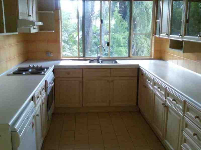 28A WESTVIEW RD, Currumbin QLD 4223