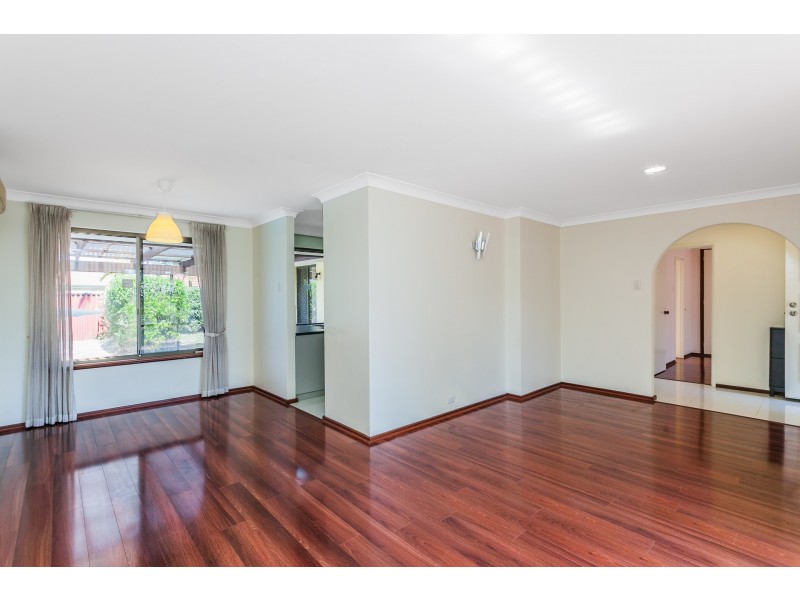 29 Collett Way, Leeming WA 6149