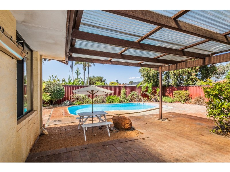 29 Collett Way, Leeming WA 6149