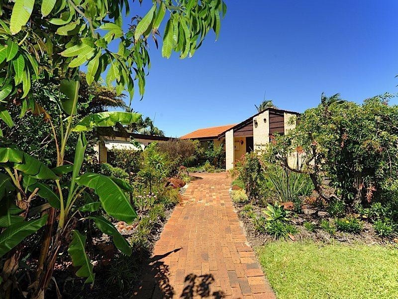 29 Collett Way, Leeming WA 6149