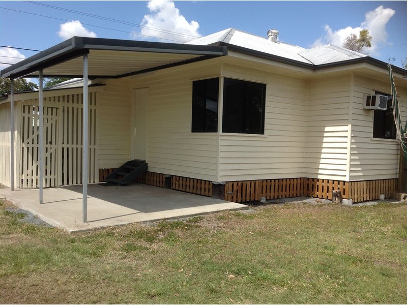 2 Hollingsworth Street, Kawana QLD 4701