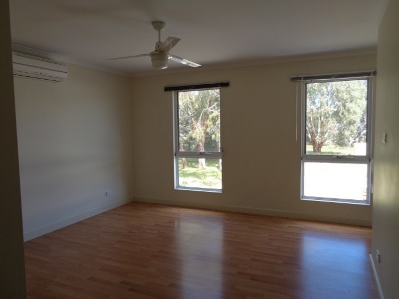 20 Ridgeway Street, Encounter Bay SA 5211