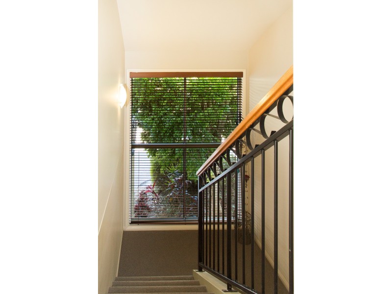 9/1 Beacon Court, Sunrise Beach QLD 4567
