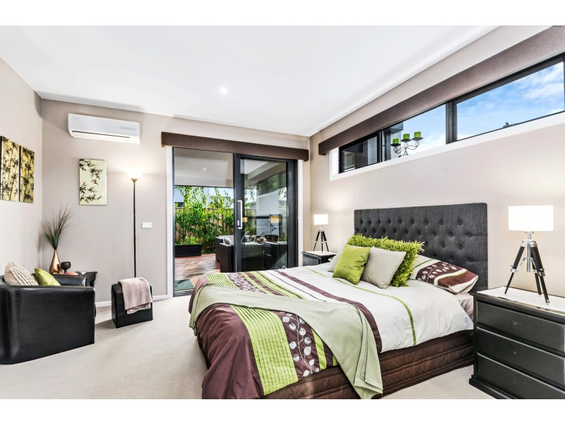 12 Lakes Entrance, Point Lonsdale VIC 3225