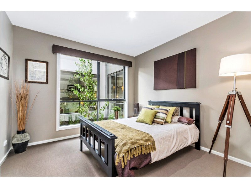 12 Lakes Entrance, Point Lonsdale VIC 3225