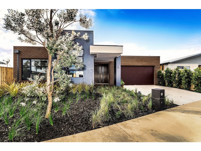 12 Lakes Entrance, Point Lonsdale VIC 3225