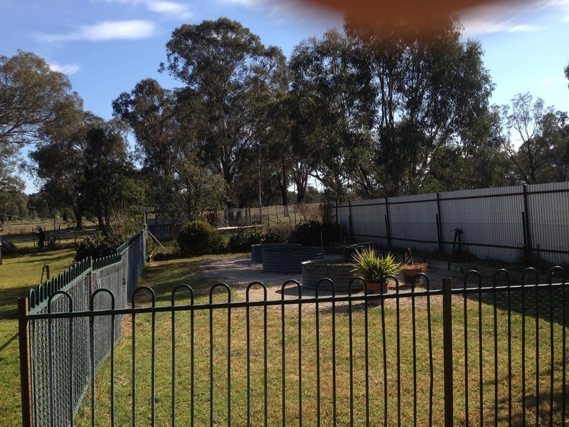 2095 Packham Drive, Manildra NSW 2865