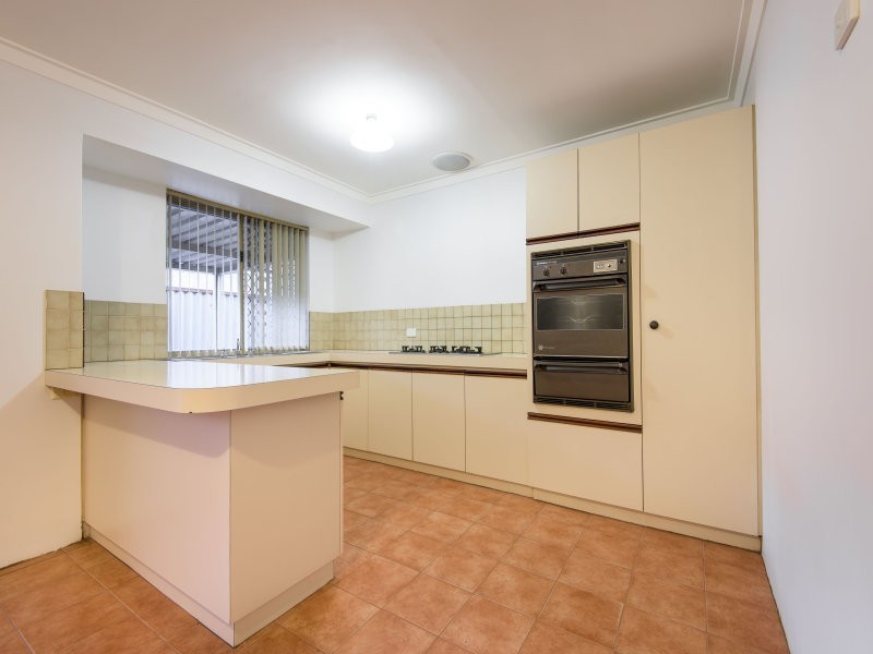 2/61 Bank Street, East Victoria Park WA 6101