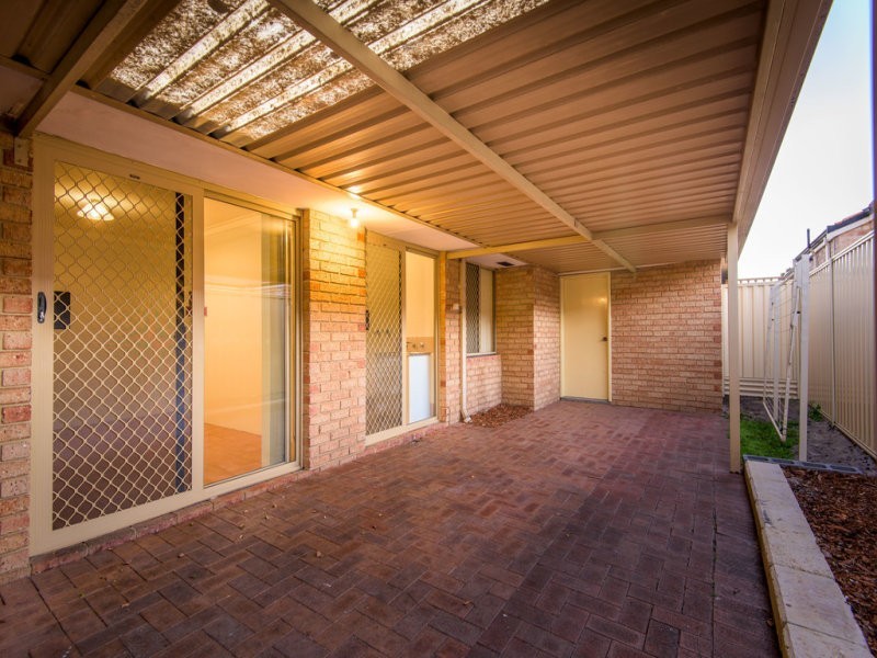 2/61 Bank Street, East Victoria Park WA 6101