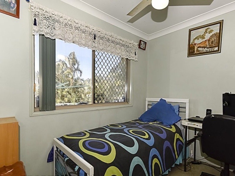 81 Gordonia Drive, Regents Park QLD 4118