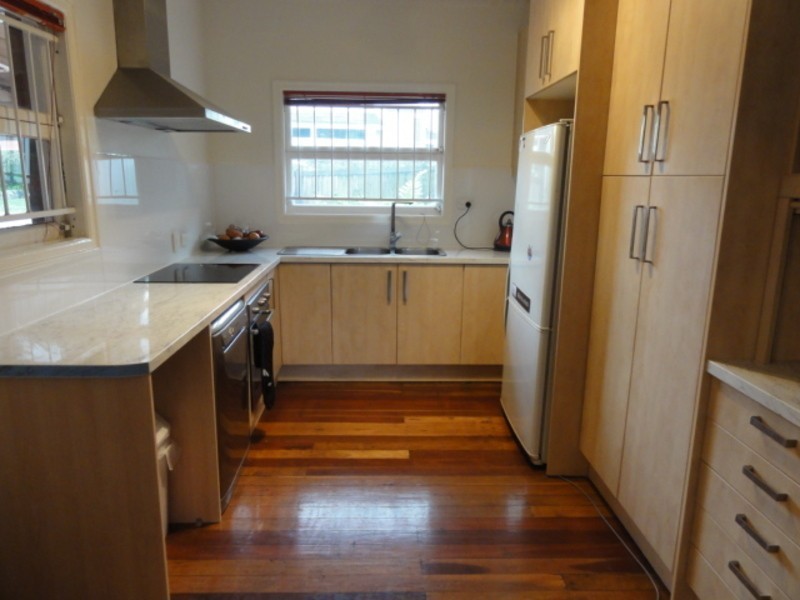 Coorparoo QLD 4151