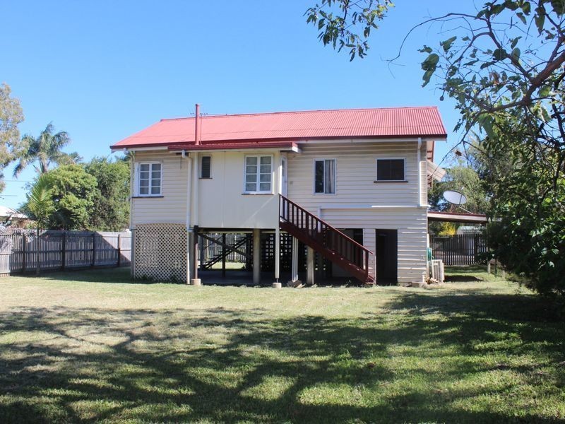 4 Smith street, West Mackay QLD 4740