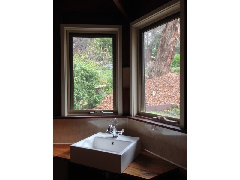 43 Kangaroo Ground – Warrandyte Rd, North Warrandyte VIC 3113