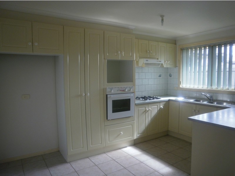 3/6 Portsmouth Place, Epping VIC 3076