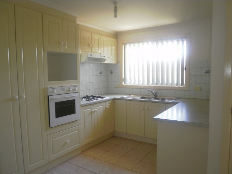 3/6 Portsmouth Place, Epping VIC 3076