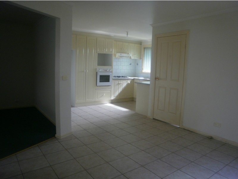 3/6 Portsmouth Place, Epping VIC 3076