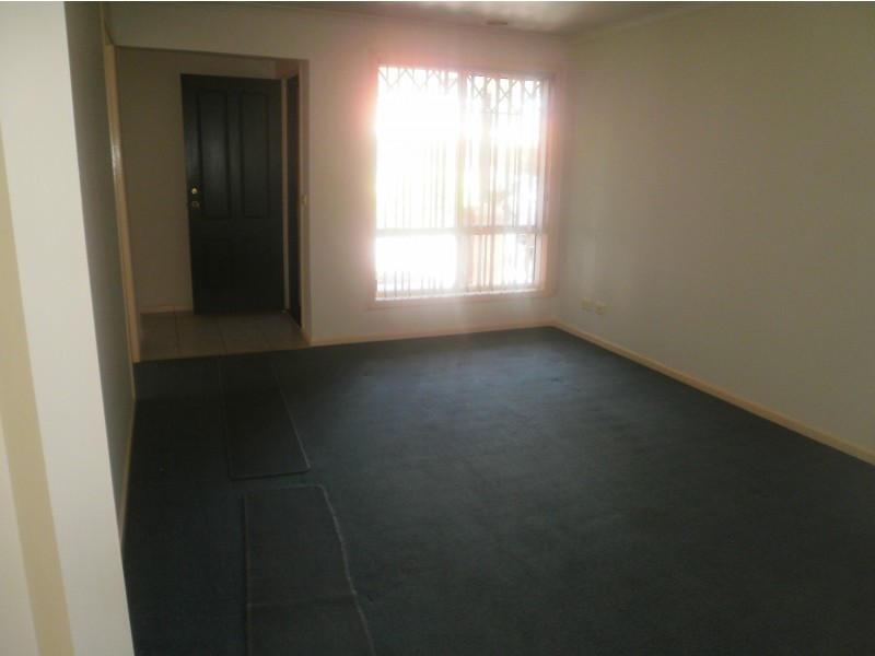 3/6 Portsmouth Place, Epping VIC 3076