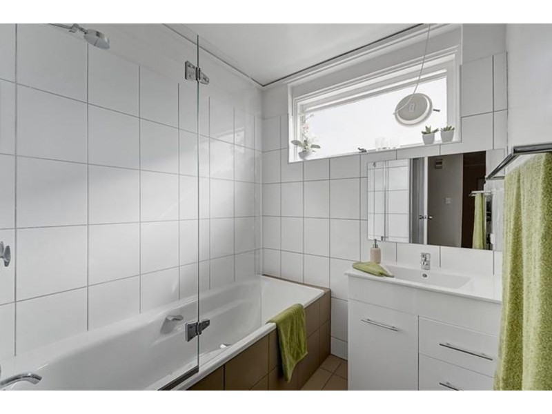 2/545 Doncaster Road, Doncaster VIC 3108