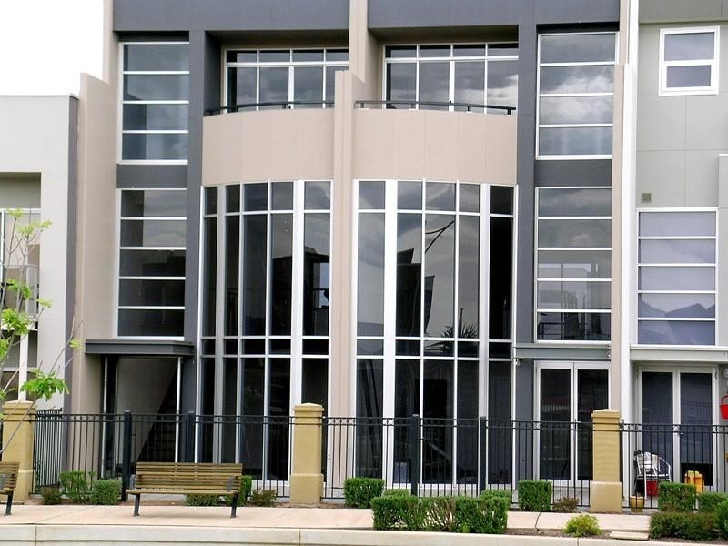 5 Azores court, Mawson Lakes SA 5095