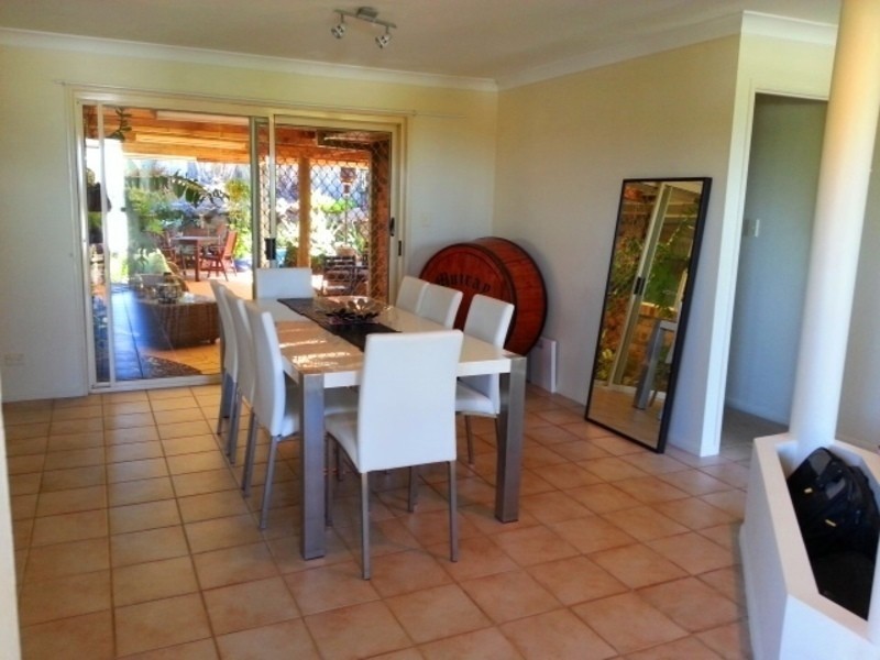 7 Martinelli Avenue, Banora Point NSW 2486