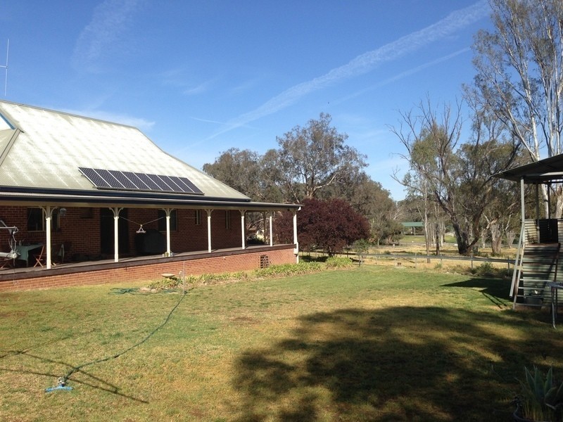 2095 Packham Drive, Manildra NSW 2865