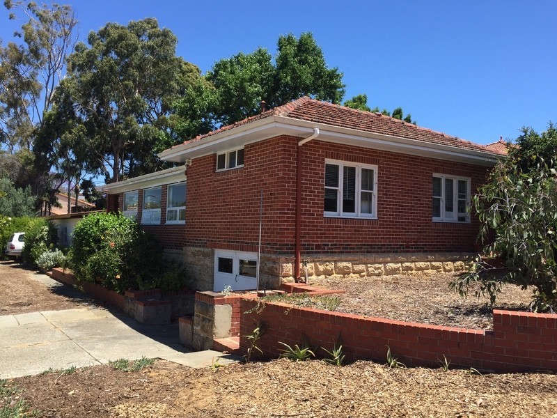 50 Melvista Ave, Dalkeith WA 6009