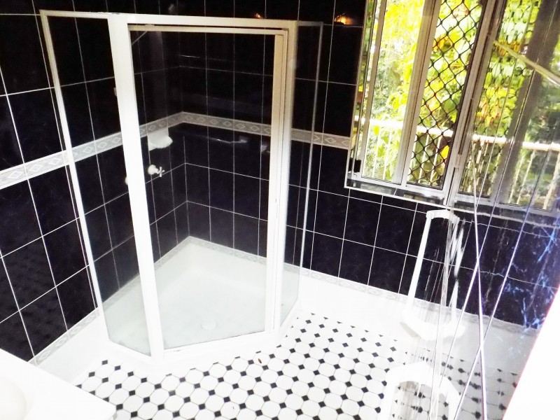 28A WESTVIEW RD, Currumbin QLD 4223