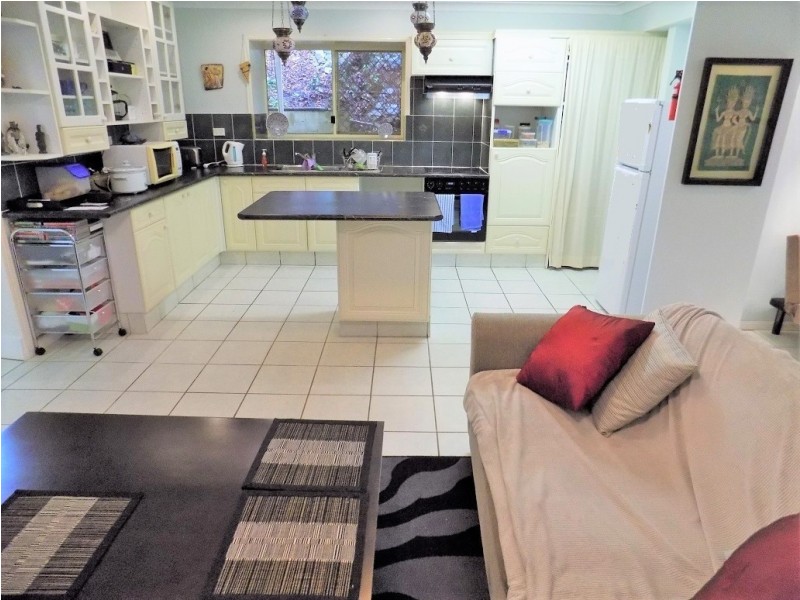 28A WESTVIEW RD, Currumbin QLD 4223