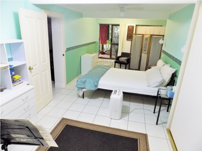 28A WESTVIEW RD, Currumbin QLD 4223