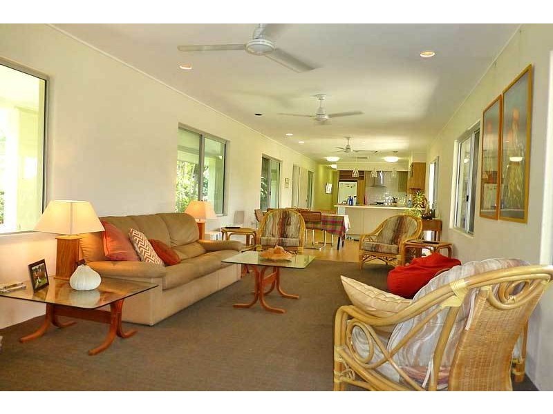 Lot 3/20 Duggan Drive, Alligator Creek QLD 4816