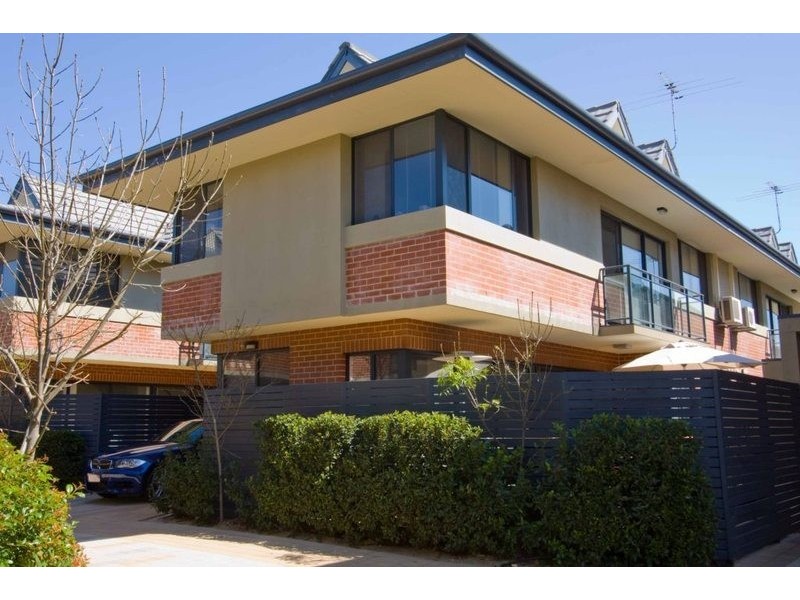 10/13-17 Groves Avenue, Attadale WA 6156