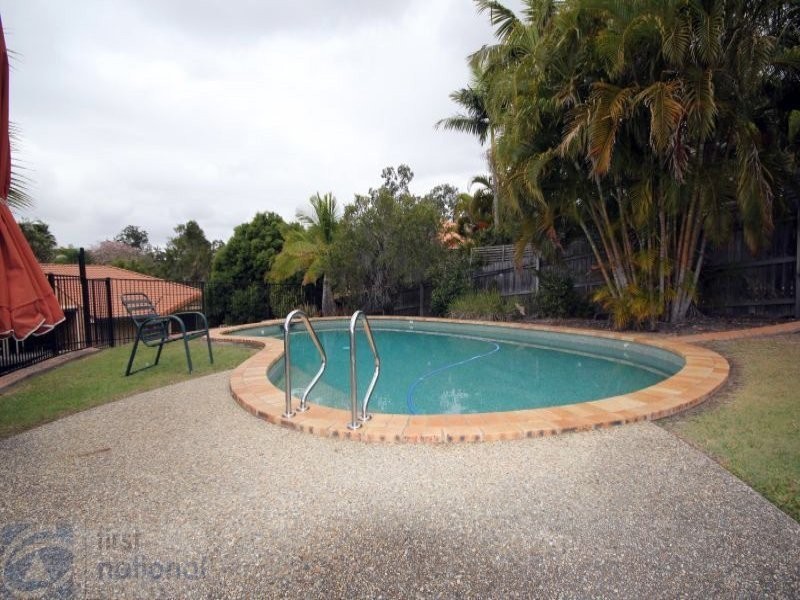 4/11 Meadow Place, Middle Park QLD 4074