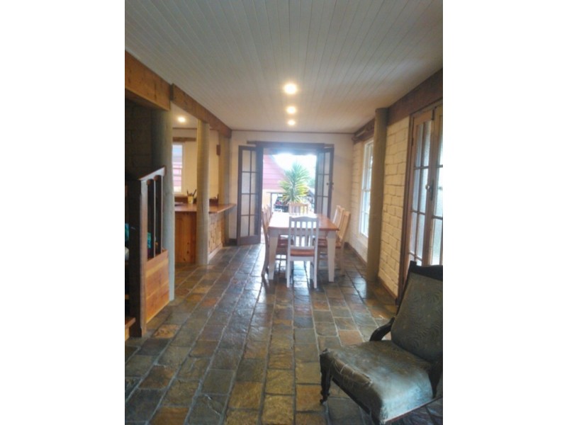 20 Dene Avenue, Victor Harbor SA 5211