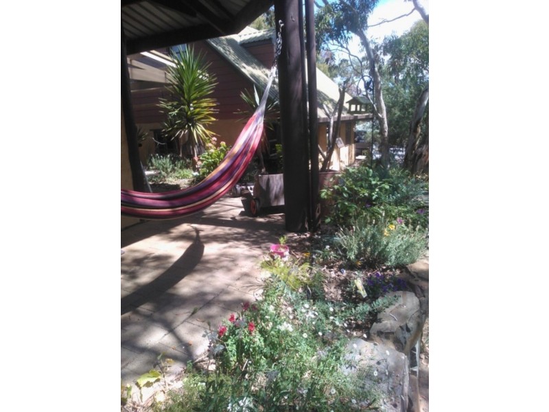 20 Dene Avenue, Victor Harbor SA 5211