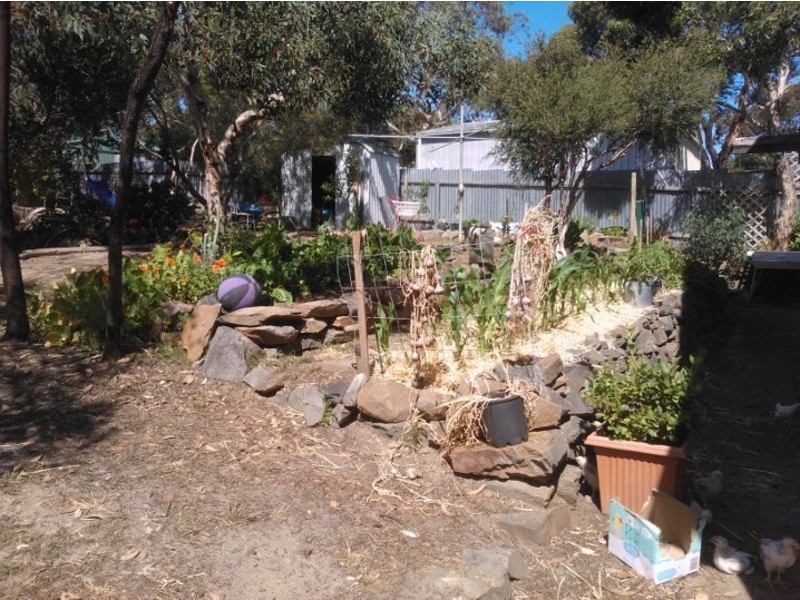 20 Dene Avenue, Victor Harbor SA 5211