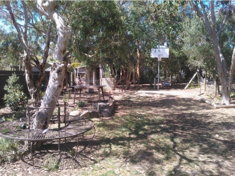 20 Dene Avenue, Victor Harbor SA 5211