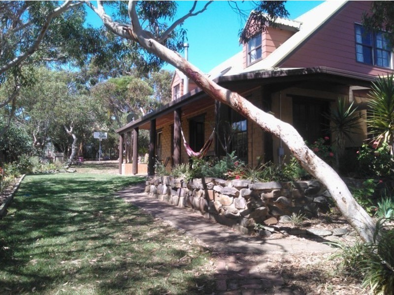 20 Dene Avenue, Victor Harbor SA 5211