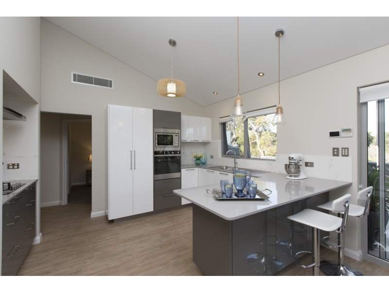 Watermans Bay WA 6020