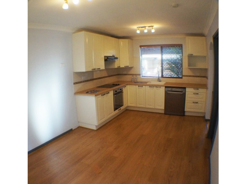 1/284 Grand Prom, Dianella WA 6059